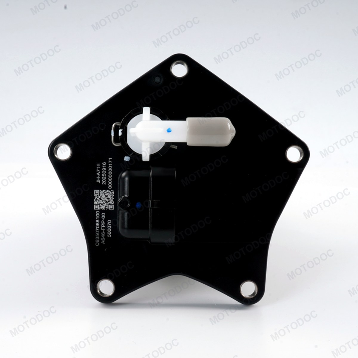 C63507088100 FUEL PUMP